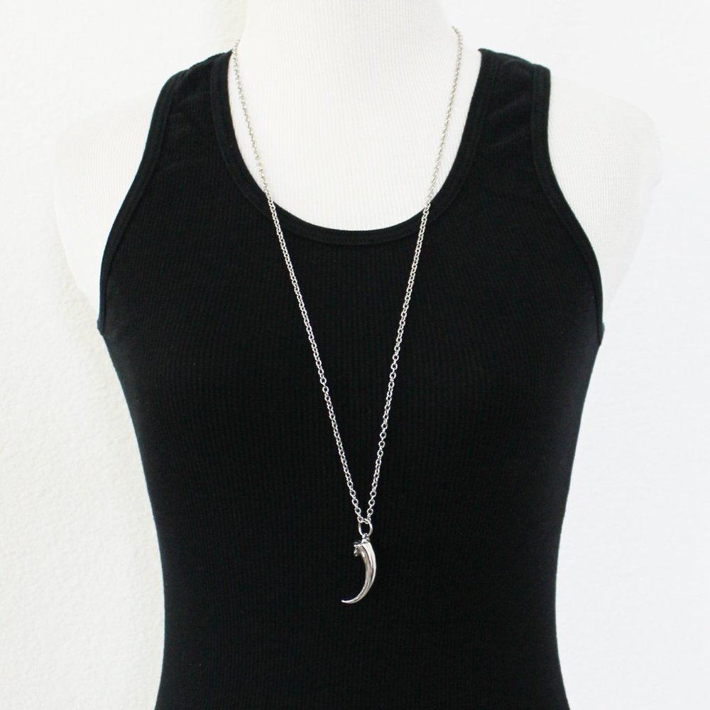 NEW Moon Raven Eagle Talon Claw Solid Stainless Steel Pendant Necklace 32" - Picture 7 of 11